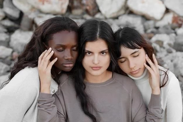 Le fardeau de la féminité ⁚ comment les pressions sociales impactent la santé mentale des femmes